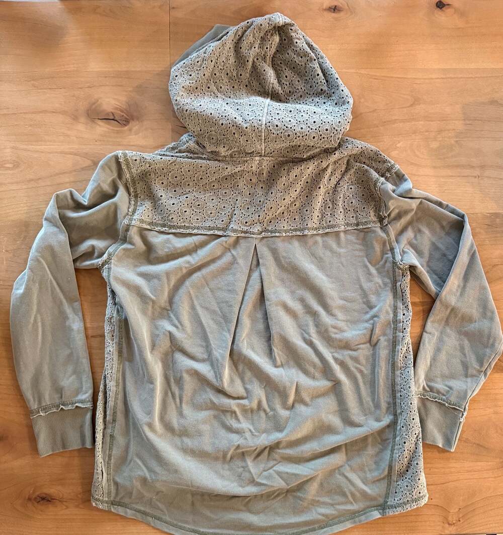 Jane and Delancey Olive Green Eyelet Lace V-Neck Hoodie Size L - Picture 7 of 10